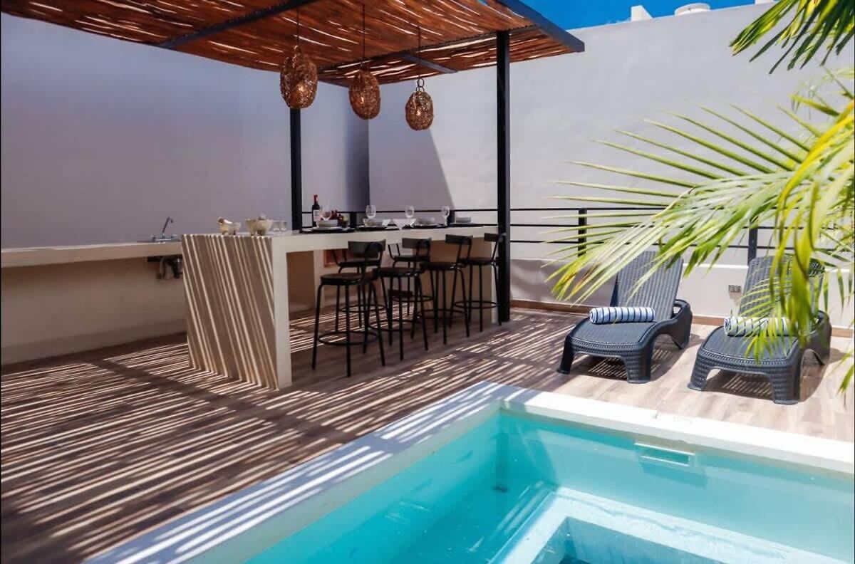 Villa Stunning 4br Tropical Chic With Private Pool Garden & Modern Comforts *