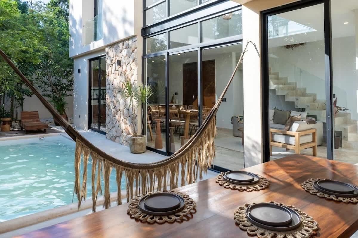 Villa 4br Modern Luxury With Private Pool & Concierge Service In Tulum