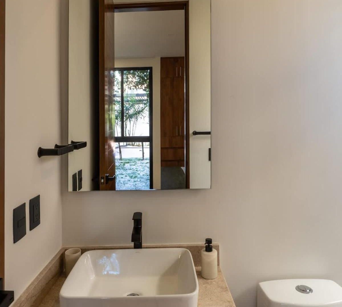 4br Modern Luxury With Private Pool & Concierge Service In Villa *
