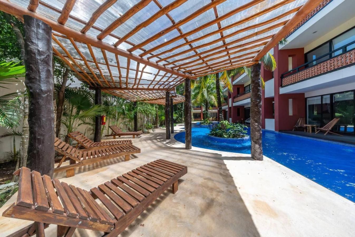 Holiday home Spacious 2br With Pool And Private Balcony *