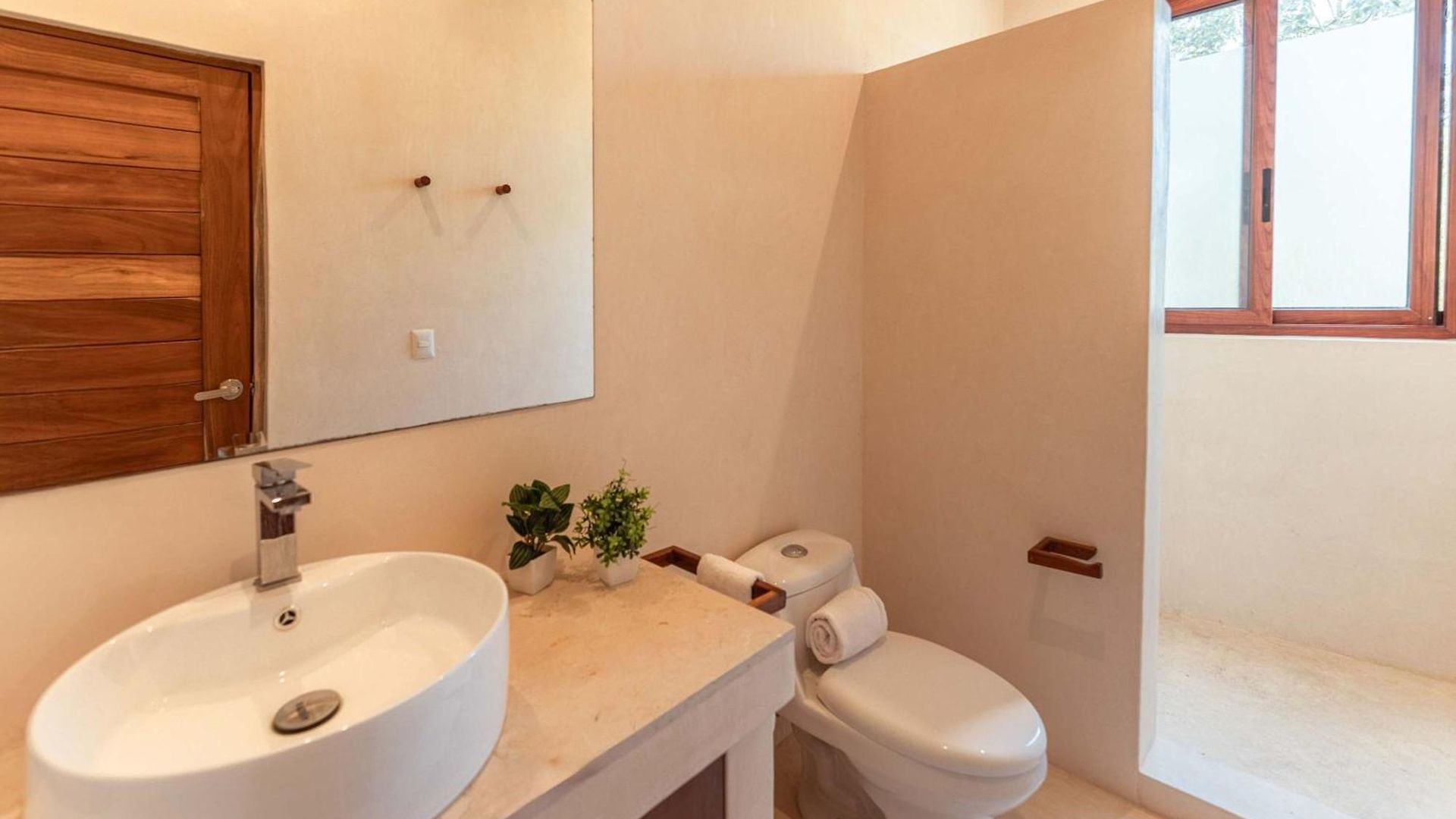 Ahal Luxe 3br Penthouse Haven With Private Rooftop Pool & Plunge Pool *