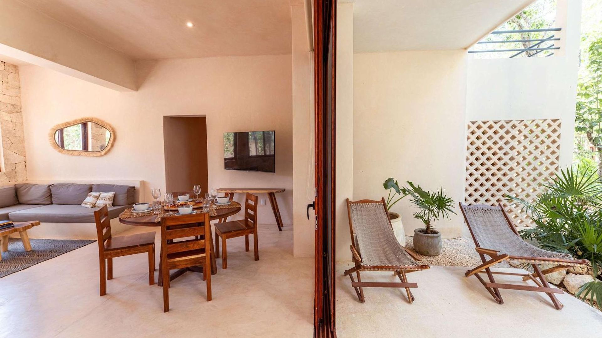Holiday home Ahal Holistika 3br Ground-floor Jungle Oasis With Plunge Pool *