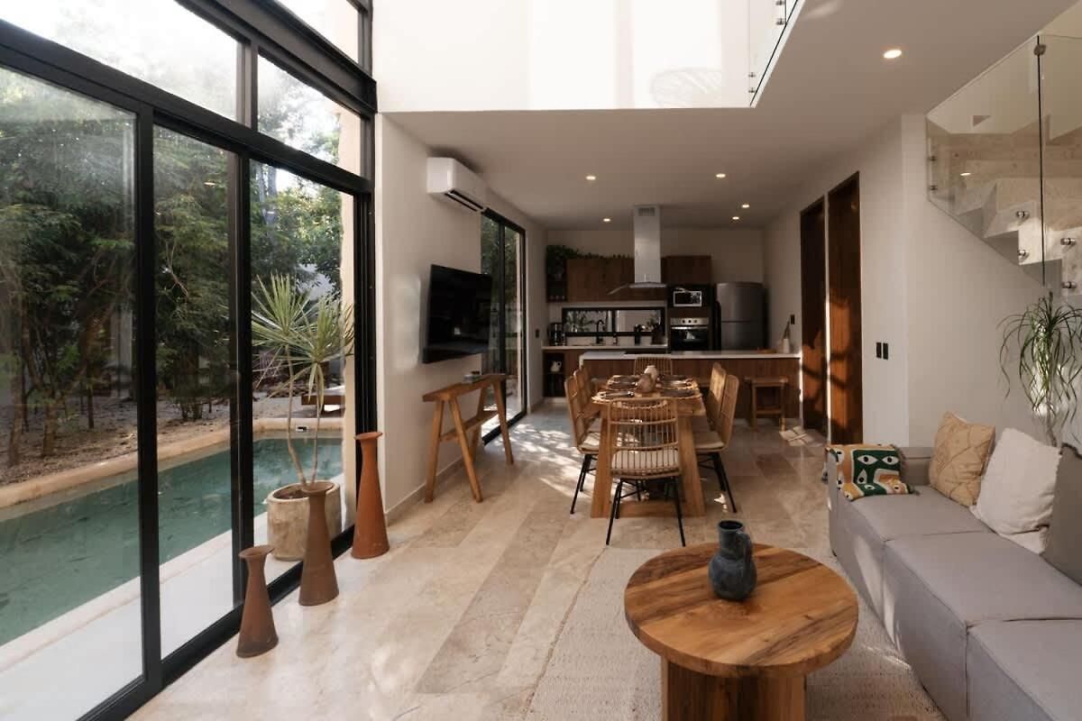 4br Modern Luxury With Private Pool & Concierge Service In Villa *