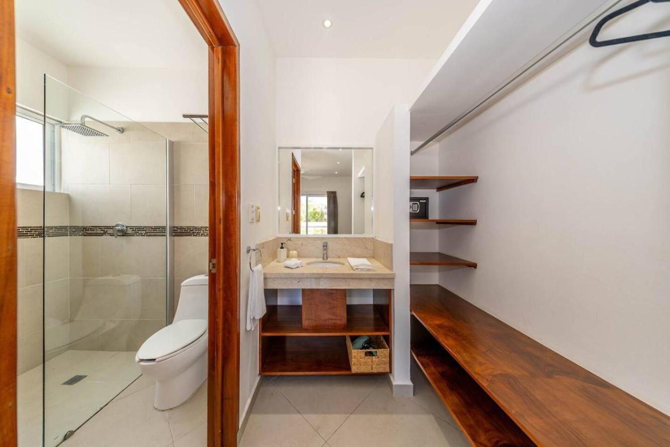 Casa Kinam Chic 4br W Pool In La Veleta Villa *
