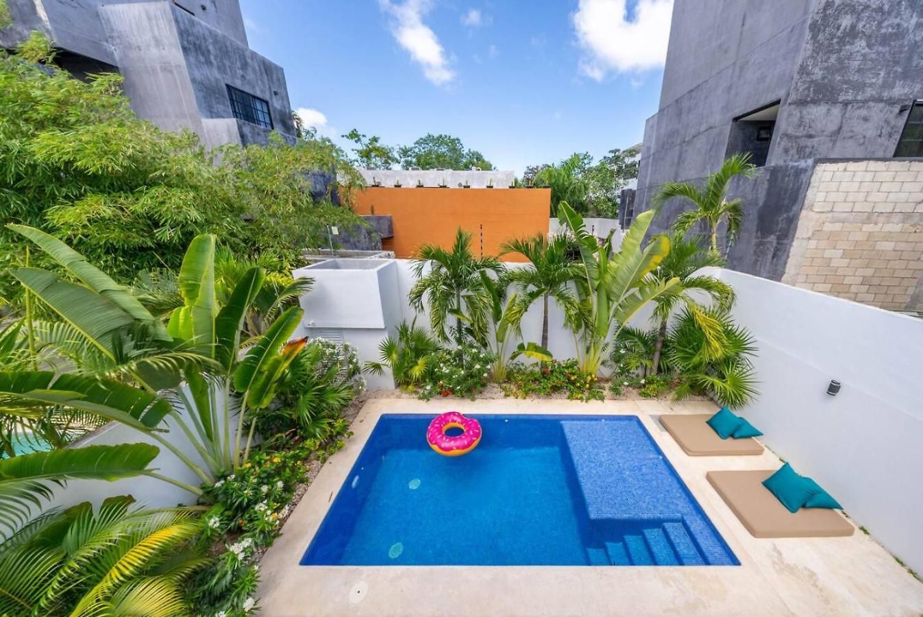 Villa Casa Kinam Chic 4br W Pool In La Veleta