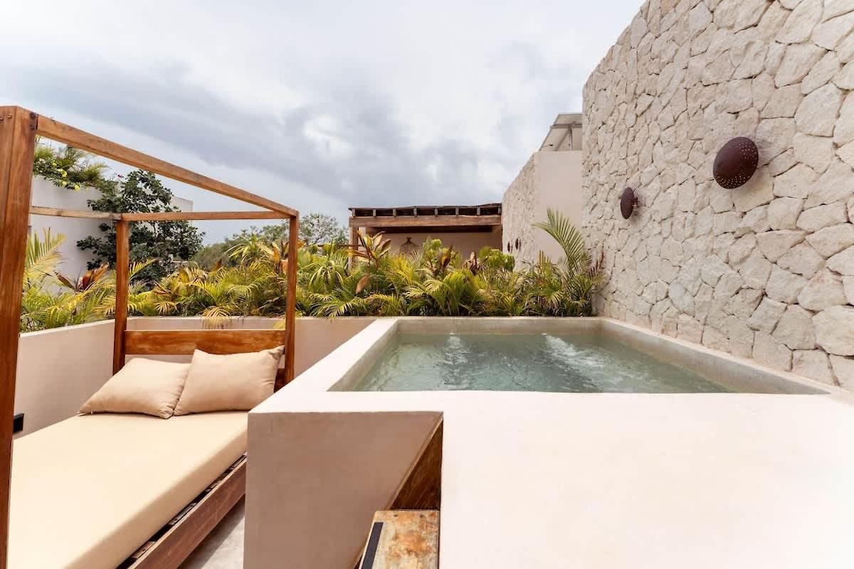 Spacious 6br Luxe With 4 Private Pools And Yoga Space Rooftop & Concierge Holiday home Tulum