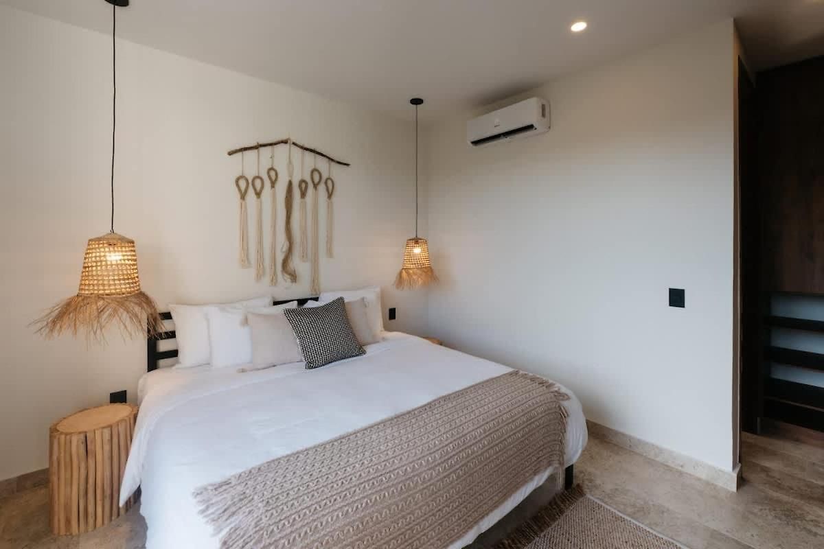 Villa 4br Modern Luxury With Private Pool & Concierge Service In Tulum