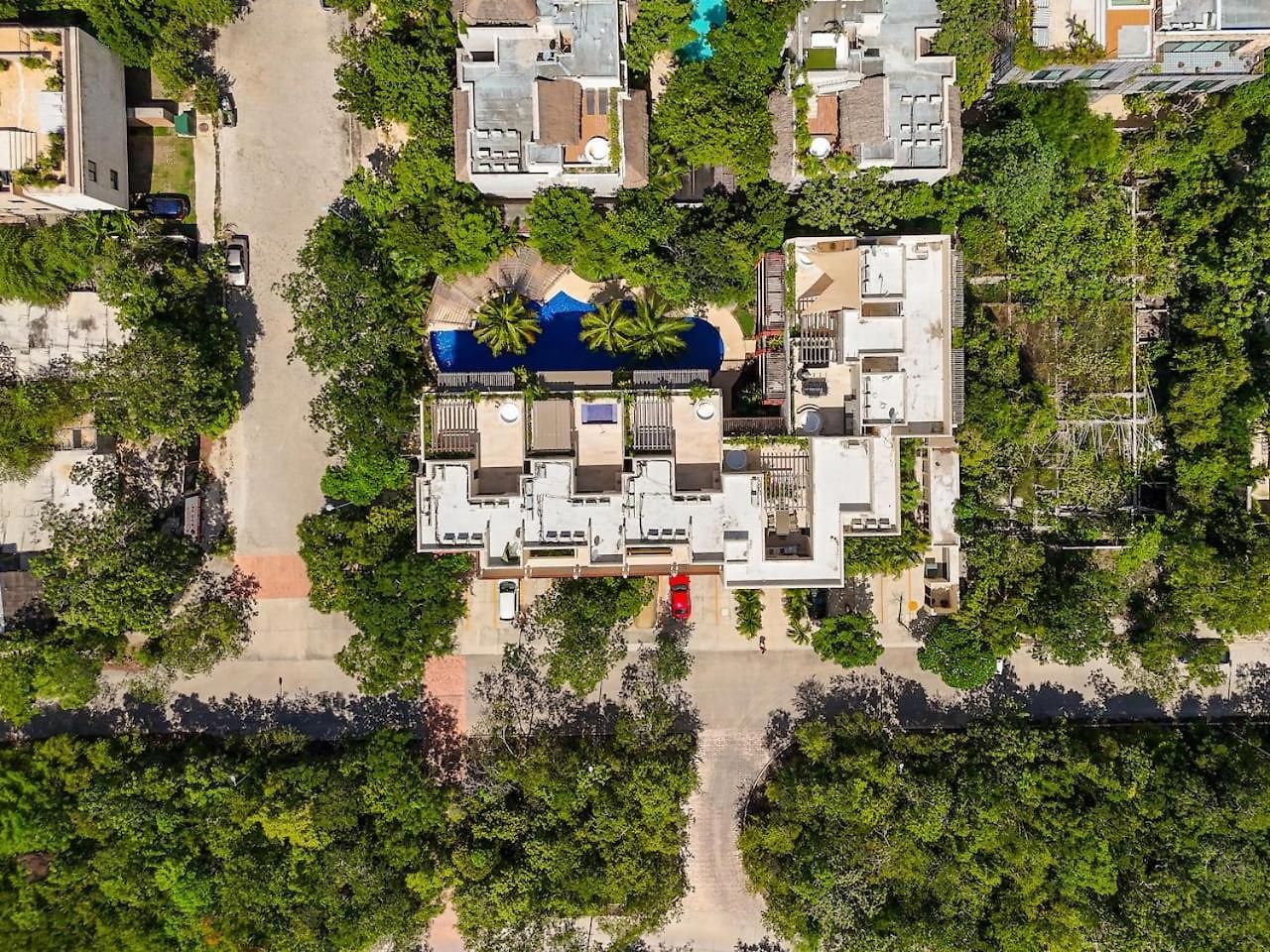 Spacious 2br With Pool And Private Balcony Holiday home