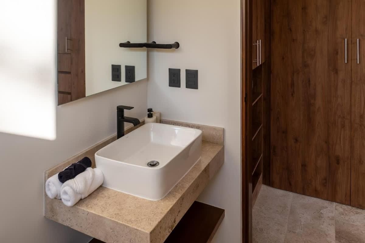4br Modern Luxury With Private Pool & Concierge Service In Villa *
