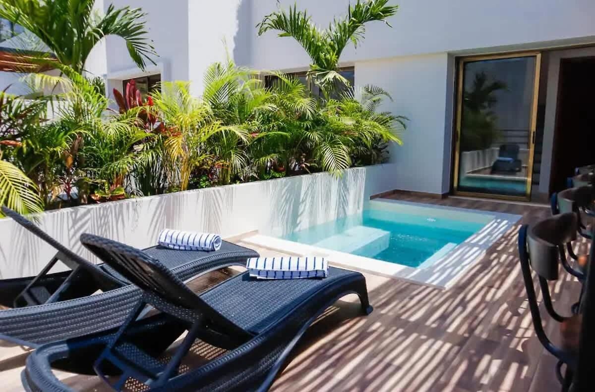 Villa Huge 10br Luxury Complex With Private Pool & Serene Setting Tulum