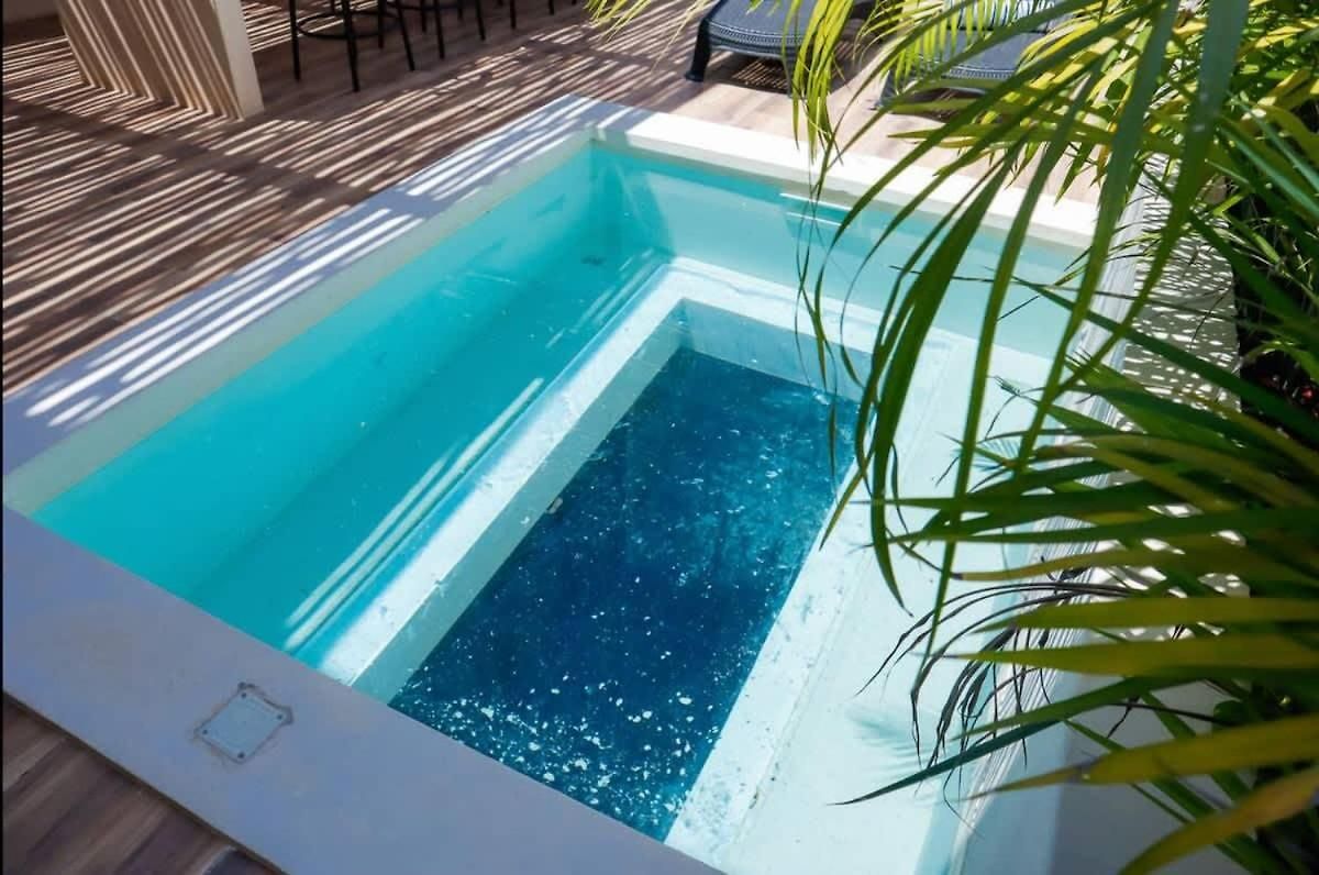 Huge 10br Luxury Complex With Private Pool & Serene Setting Tulum