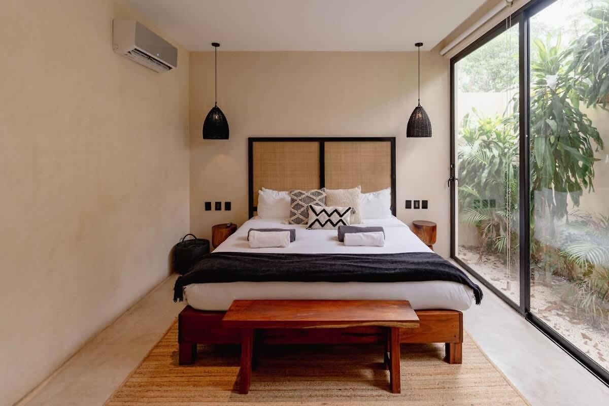Holiday home Spacious 6br Luxe With 4 Private Pools And Yoga Space Rooftop & Concierge