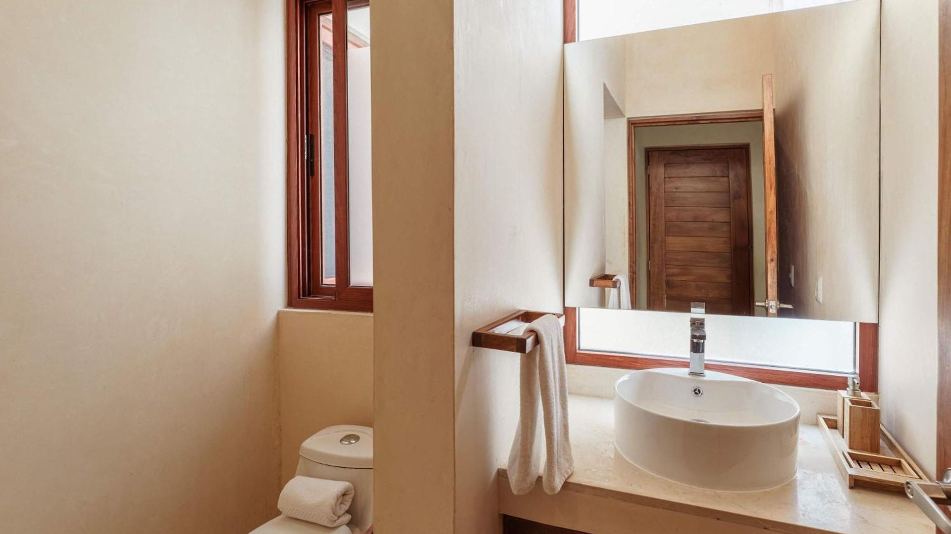 Ahal Holistika 3br Ground-floor Jungle Oasis With Plunge Pool