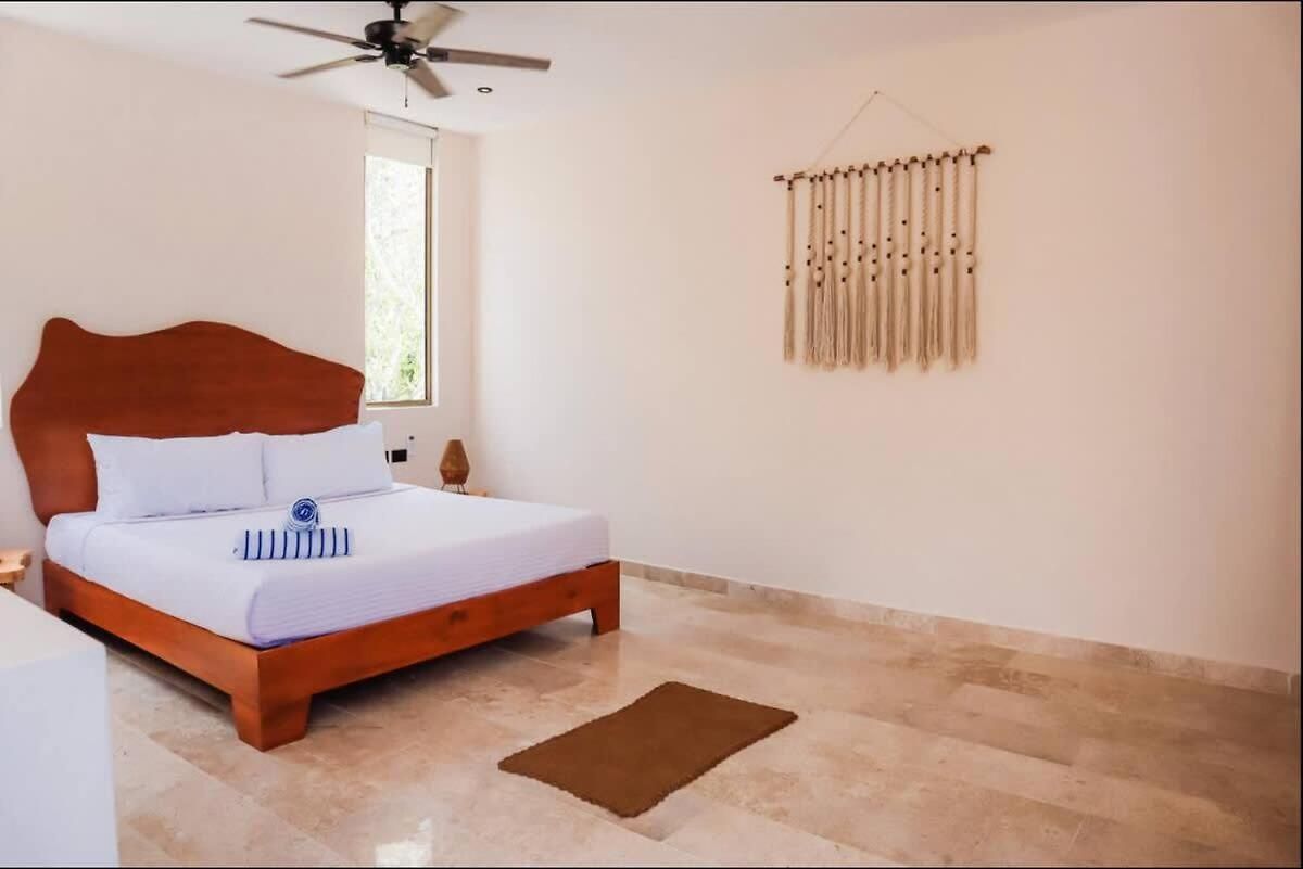 Huge 10br Luxury Complex With Private Pool & Serene Setting