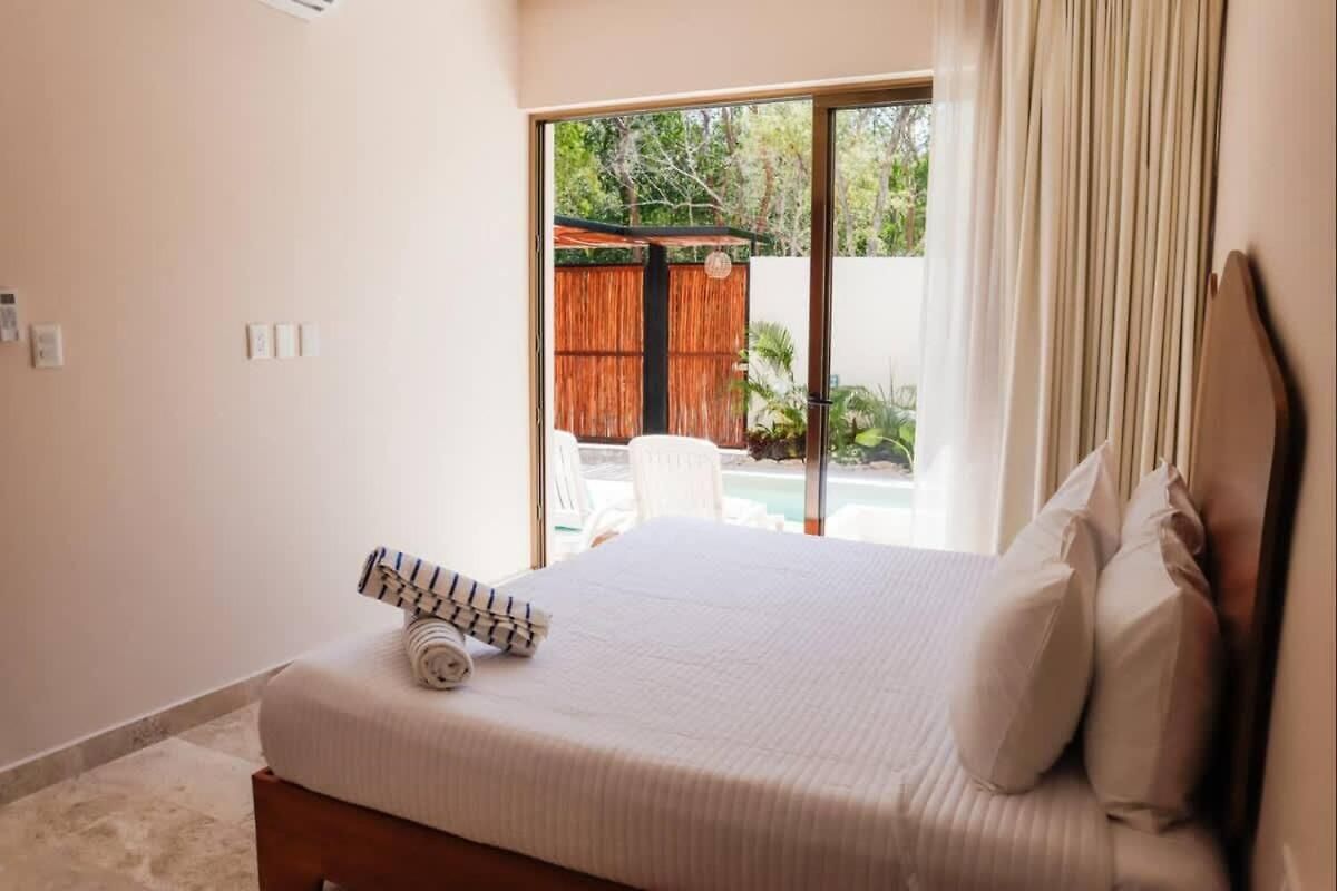 Huge 10br Luxury Complex With Private Pool & Serene Setting Villa Tulum