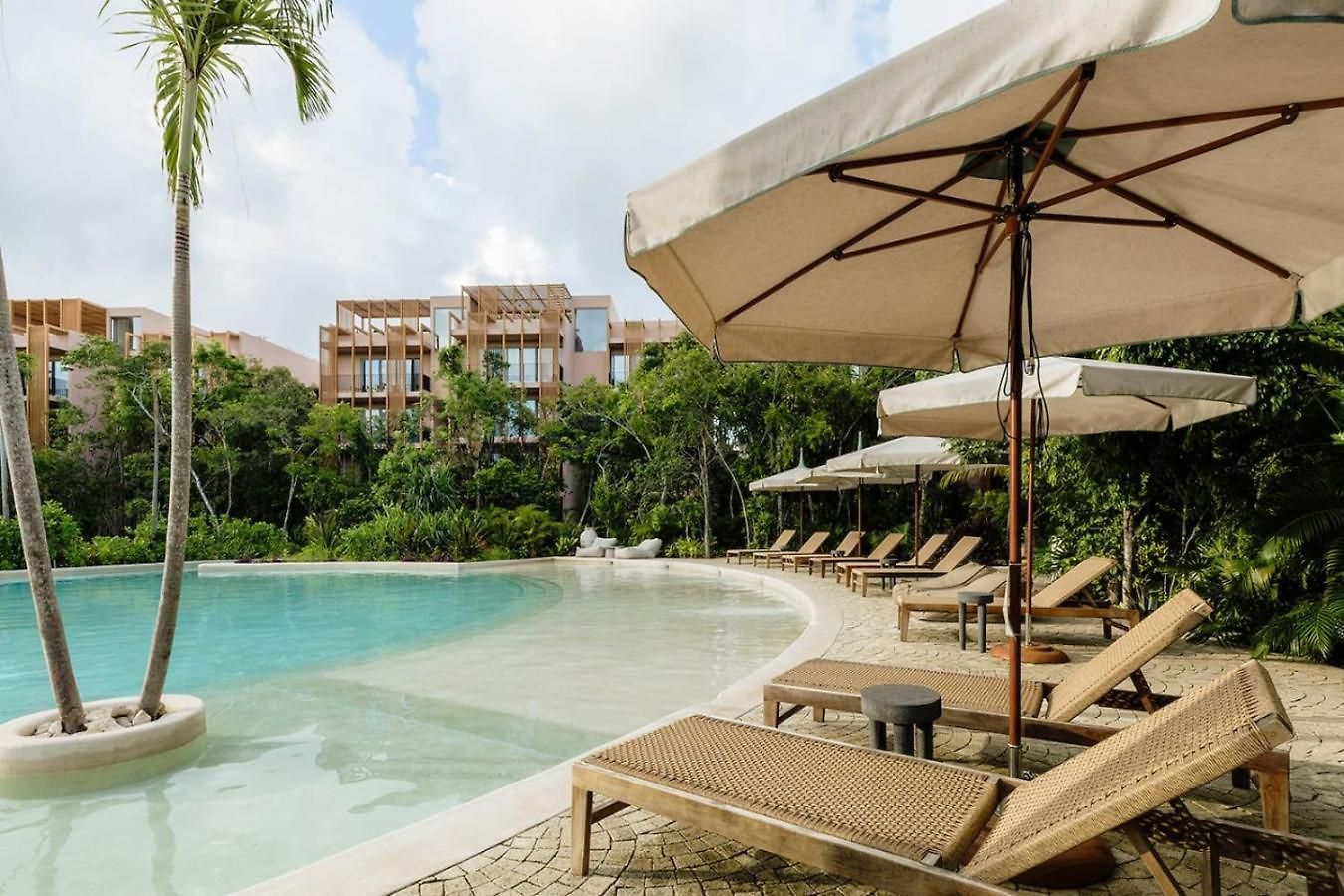 Aflora Opal Luxe Apartamento *