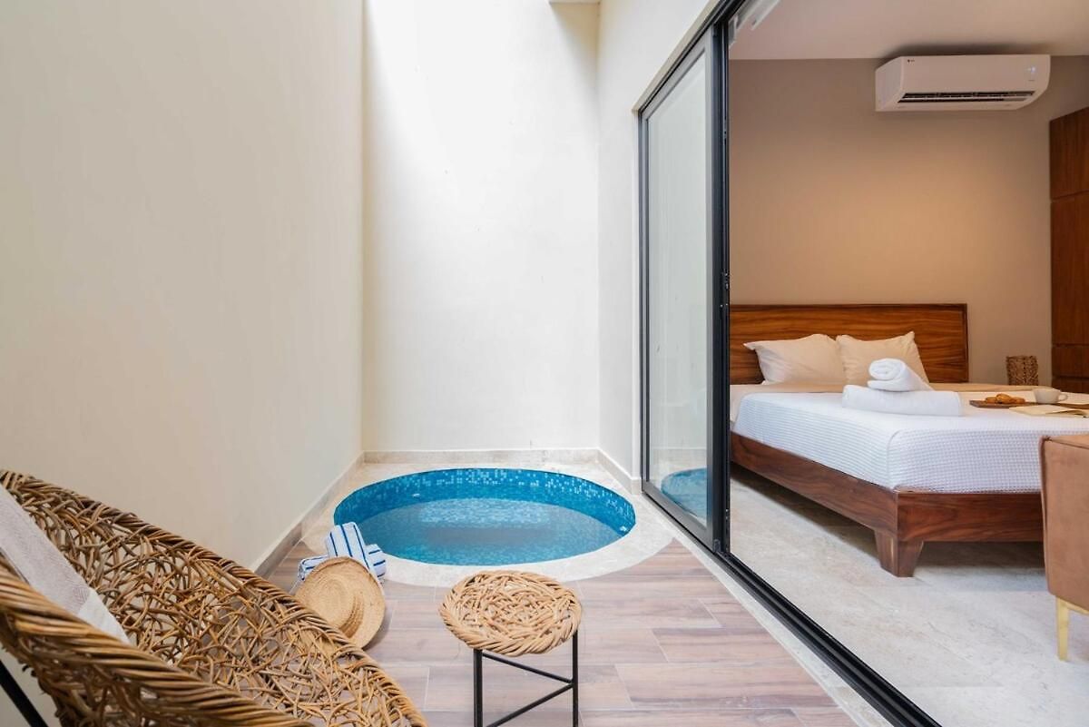 Loft With Private Pool Apartment