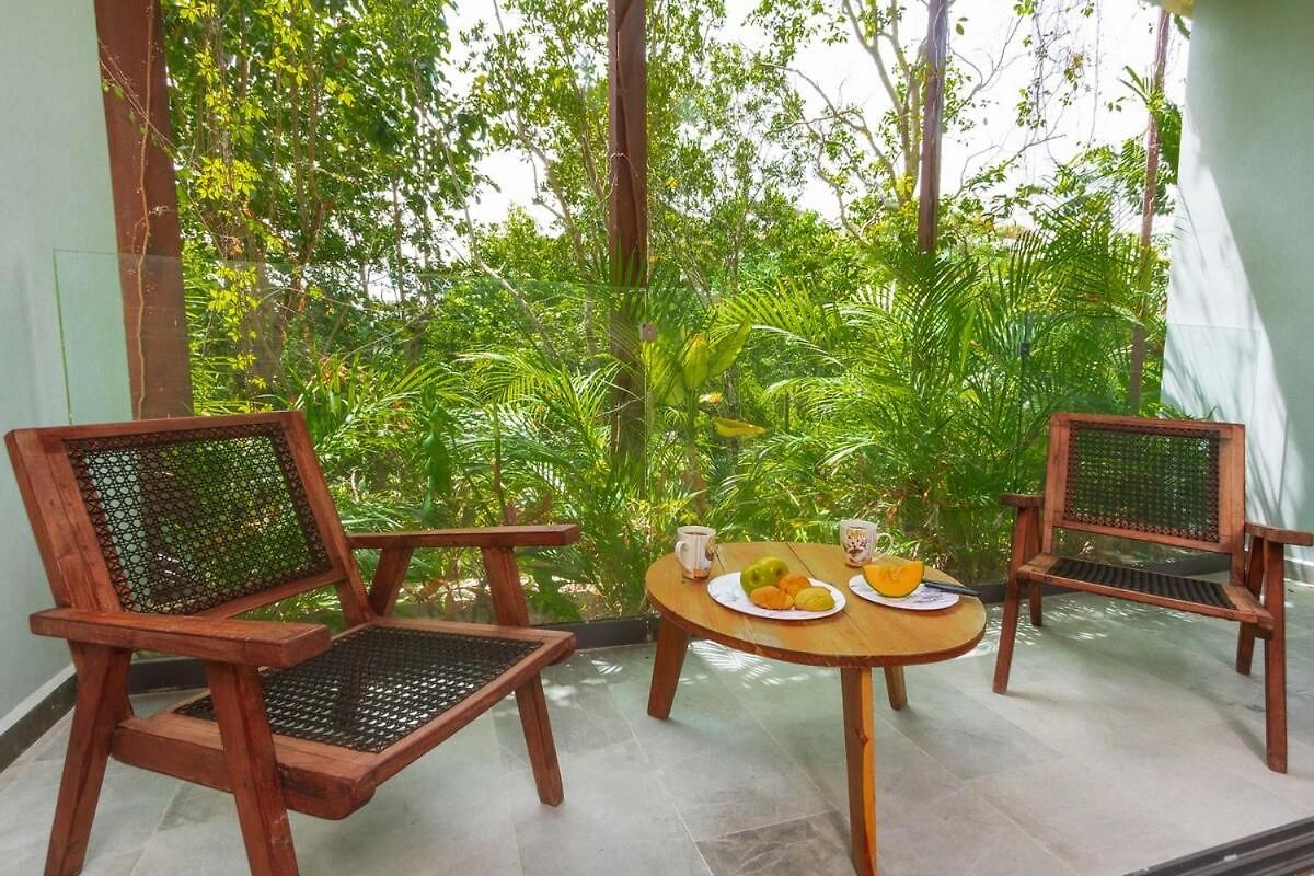 Mystic In The Jungle * Tulum