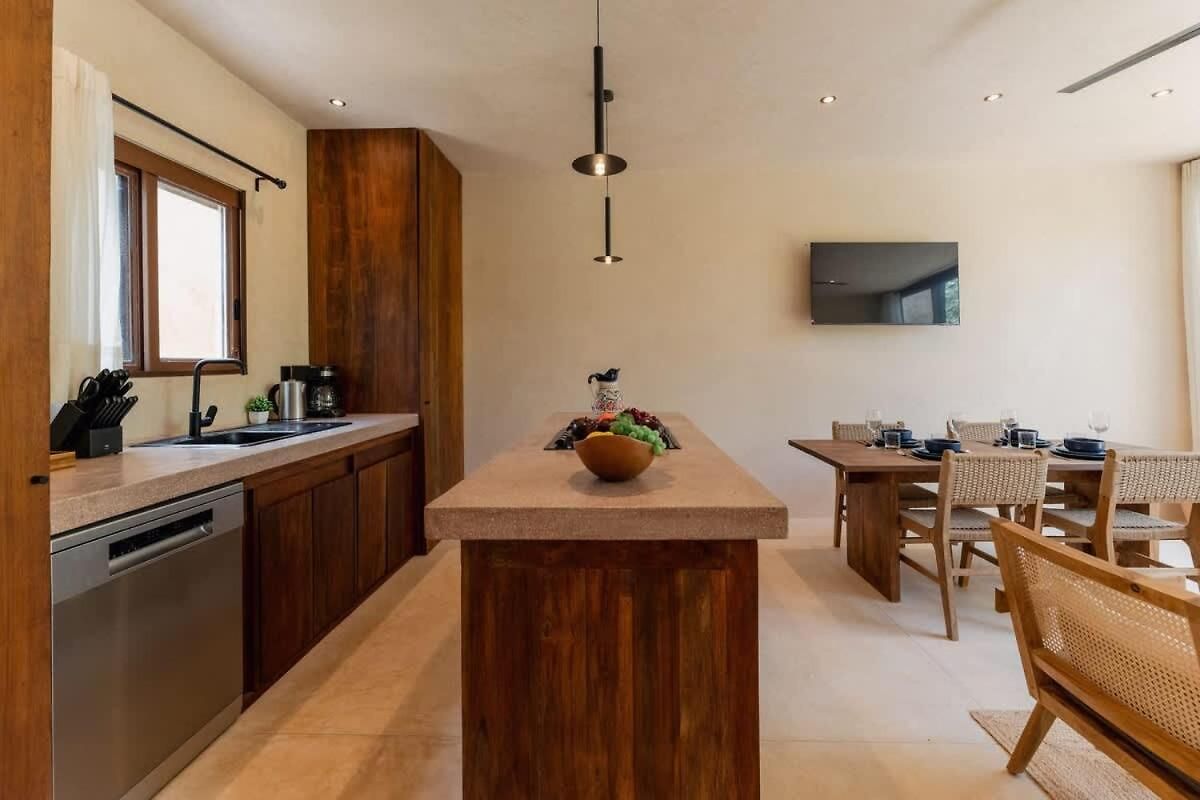 Apartment Stylish 2br Jungle Retreat With Plunge Pool & Rooftop *