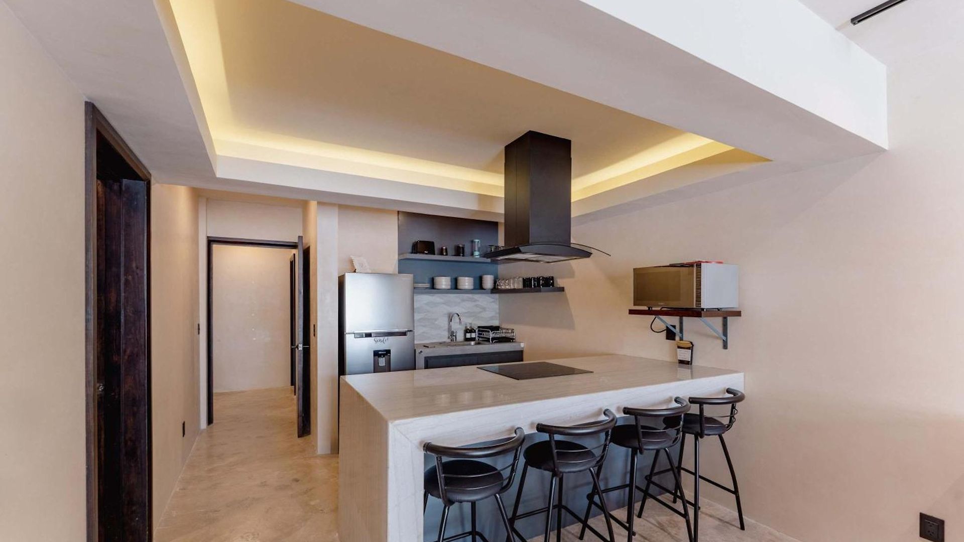 Talulah Living 3br - Private & Shared Pool *