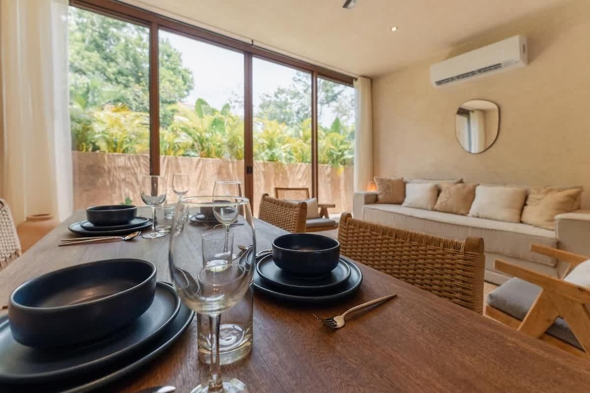 Apartment Stylish 2br Jungle Retreat With Plunge Pool & Rooftop