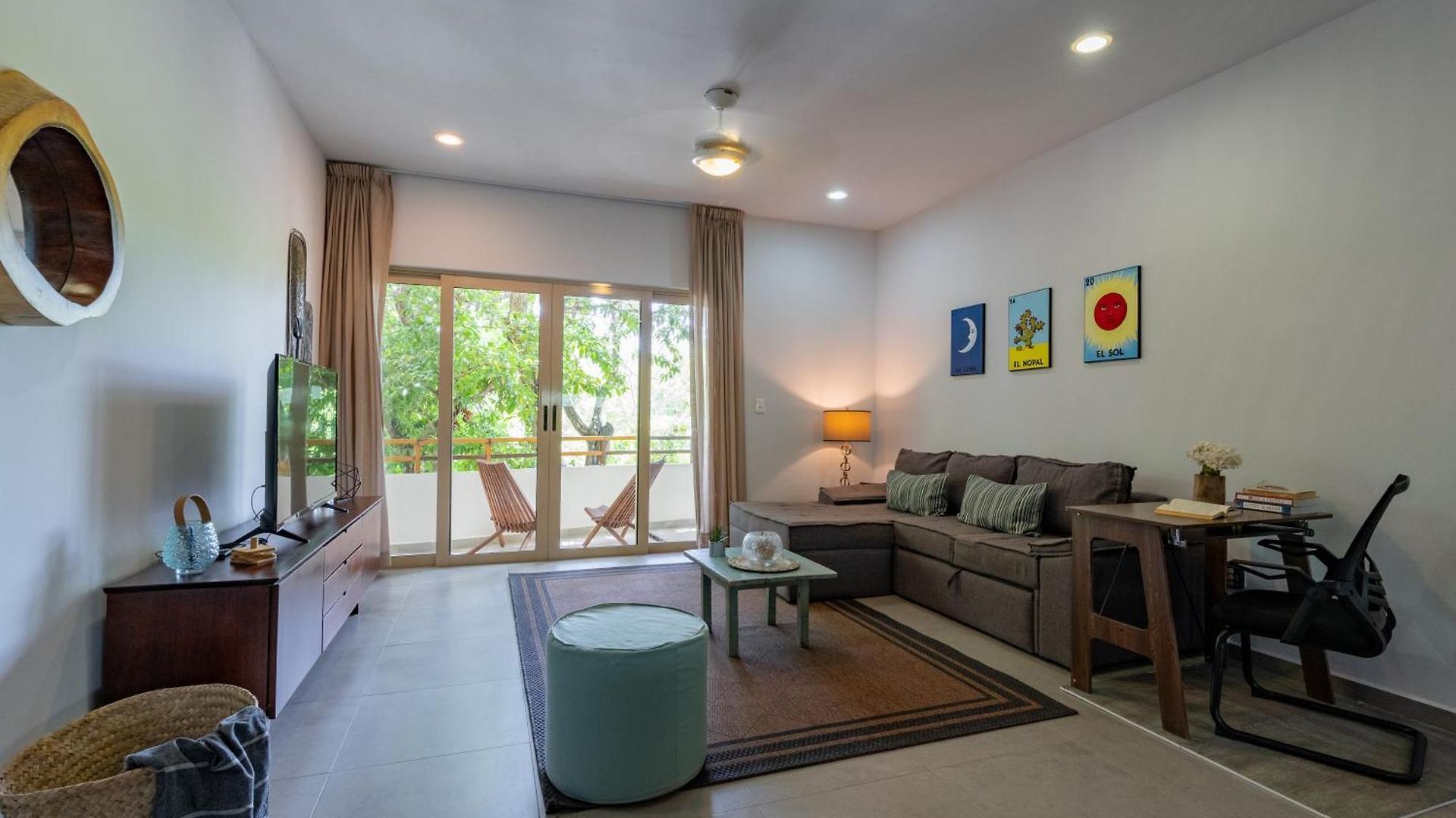 Spacious With Pool In Gated Community Apartment Tulum