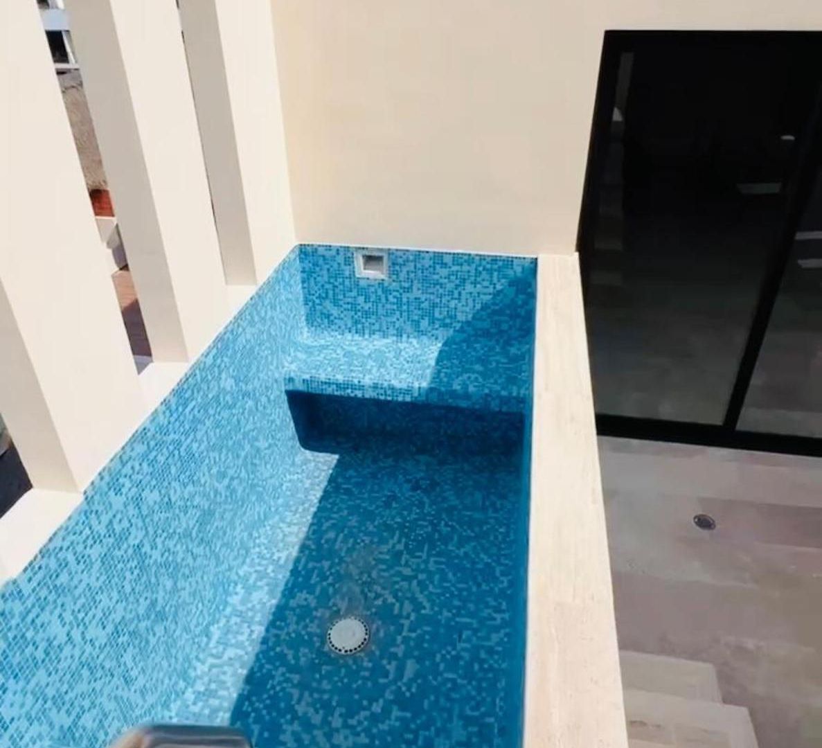 Boho Chic Ph In With Private Pool Apartment