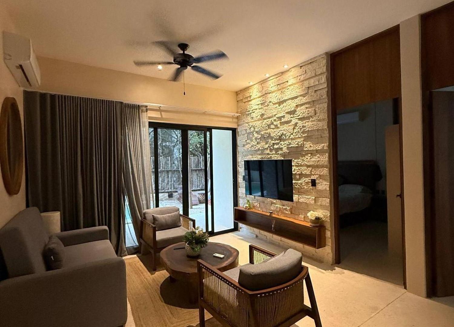 Apartment Great 3 Bedroom And Private Pool *