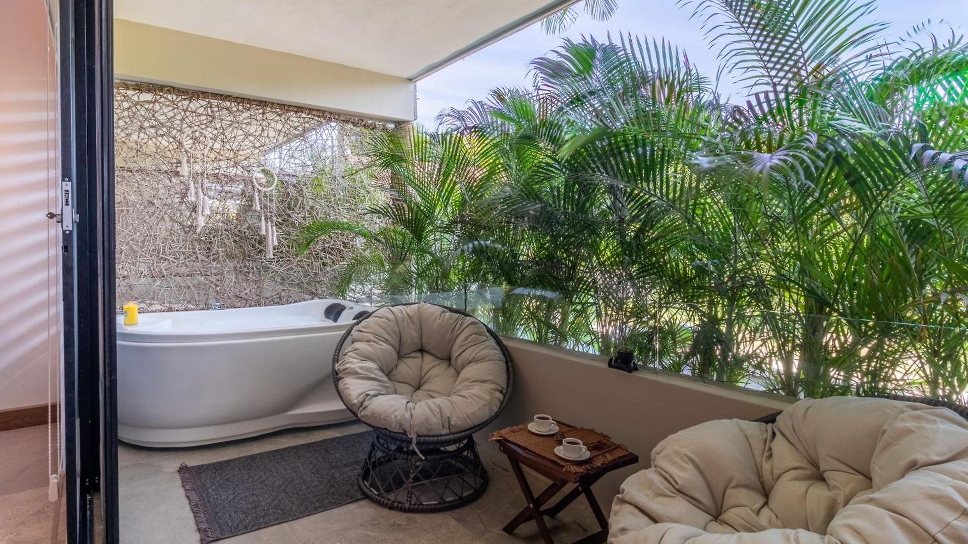 Apartment Xamira Private Balcony *