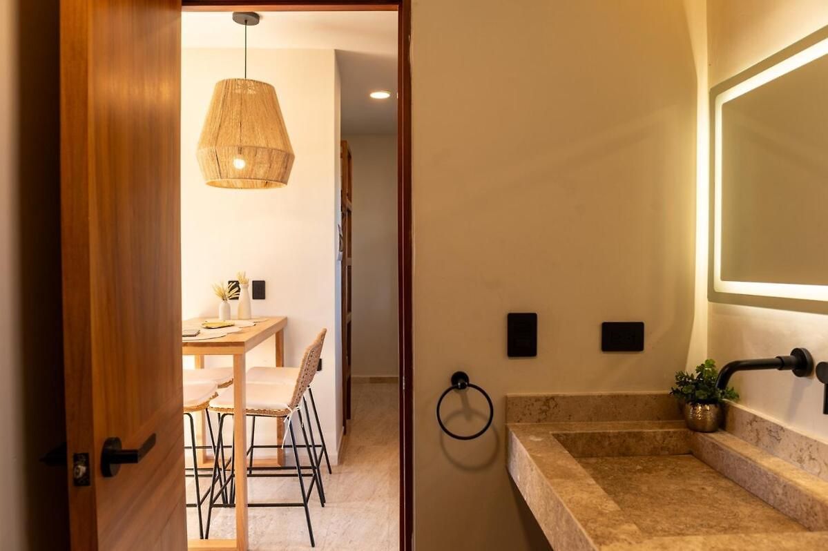 Ph 3br Jacuzzi Club Pass *