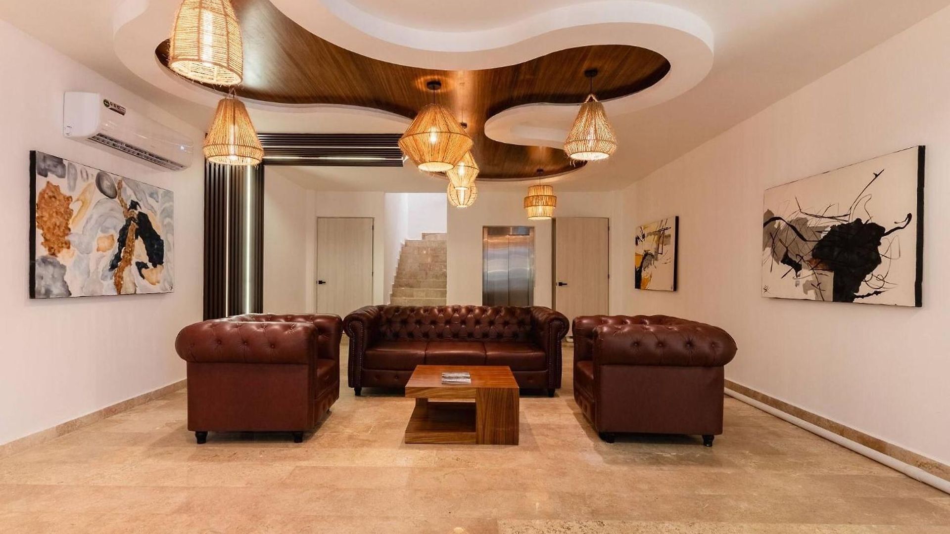 Modern And Bright Rooftop Pools Gym Cowork Apartment *