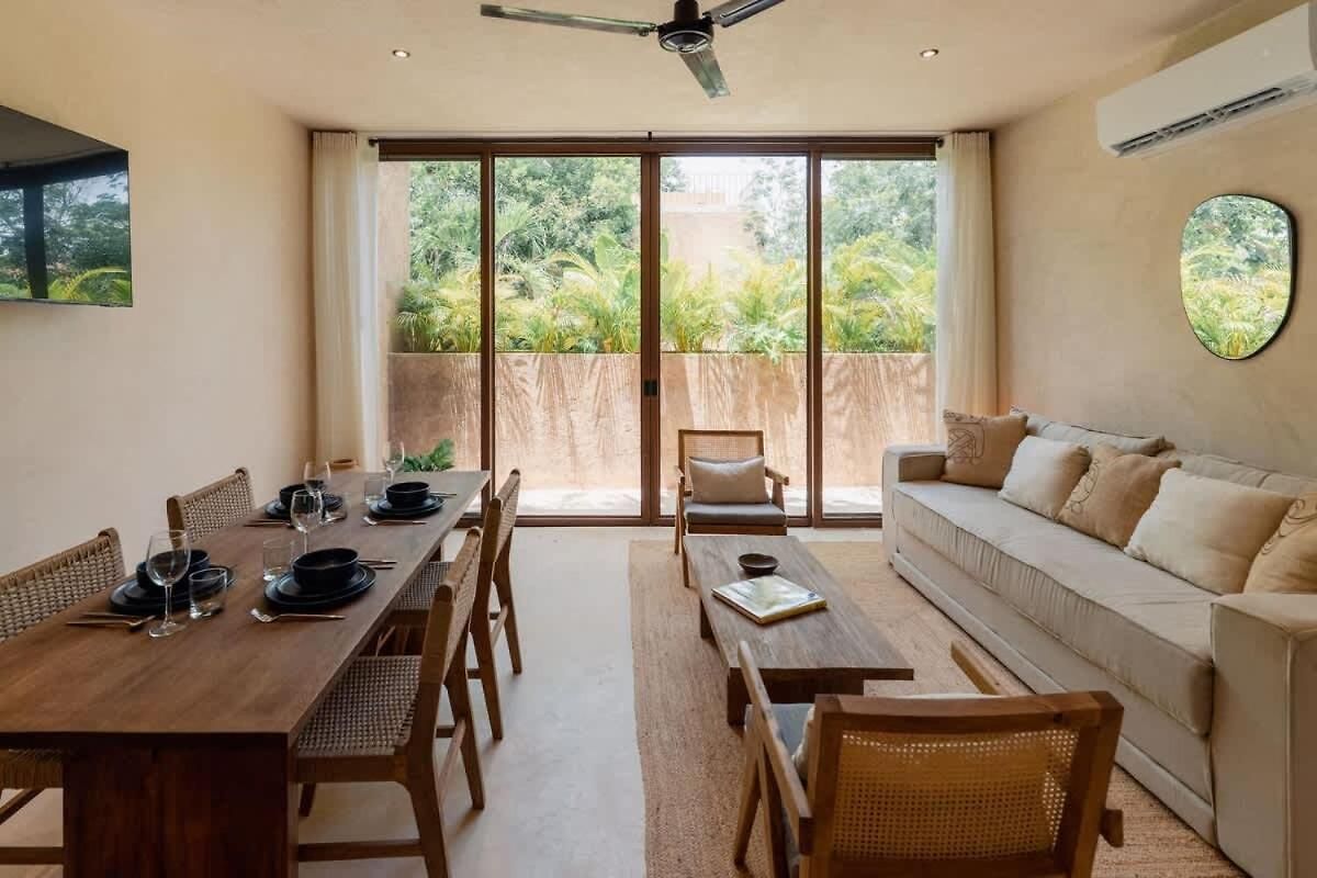Stylish 2br Jungle Retreat With Plunge Pool & Rooftop Tulum