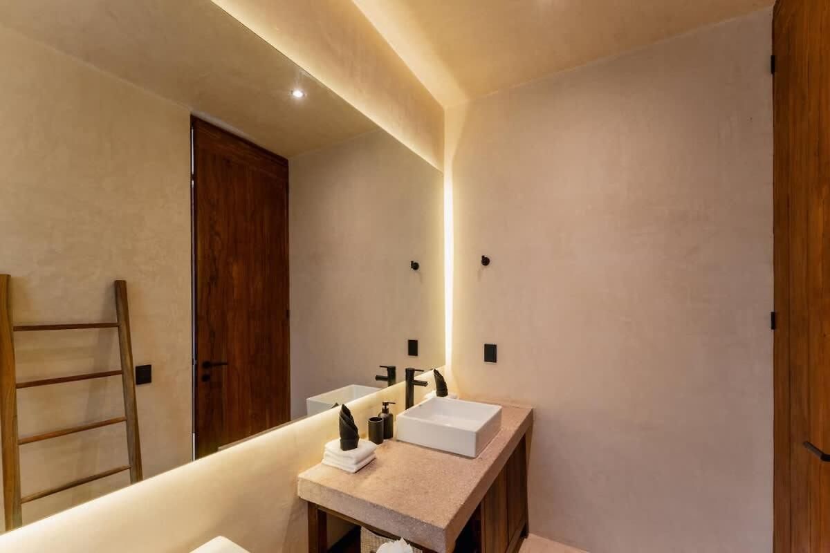 Apartment Stylish 2br Jungle Retreat With Plunge Pool & Rooftop *