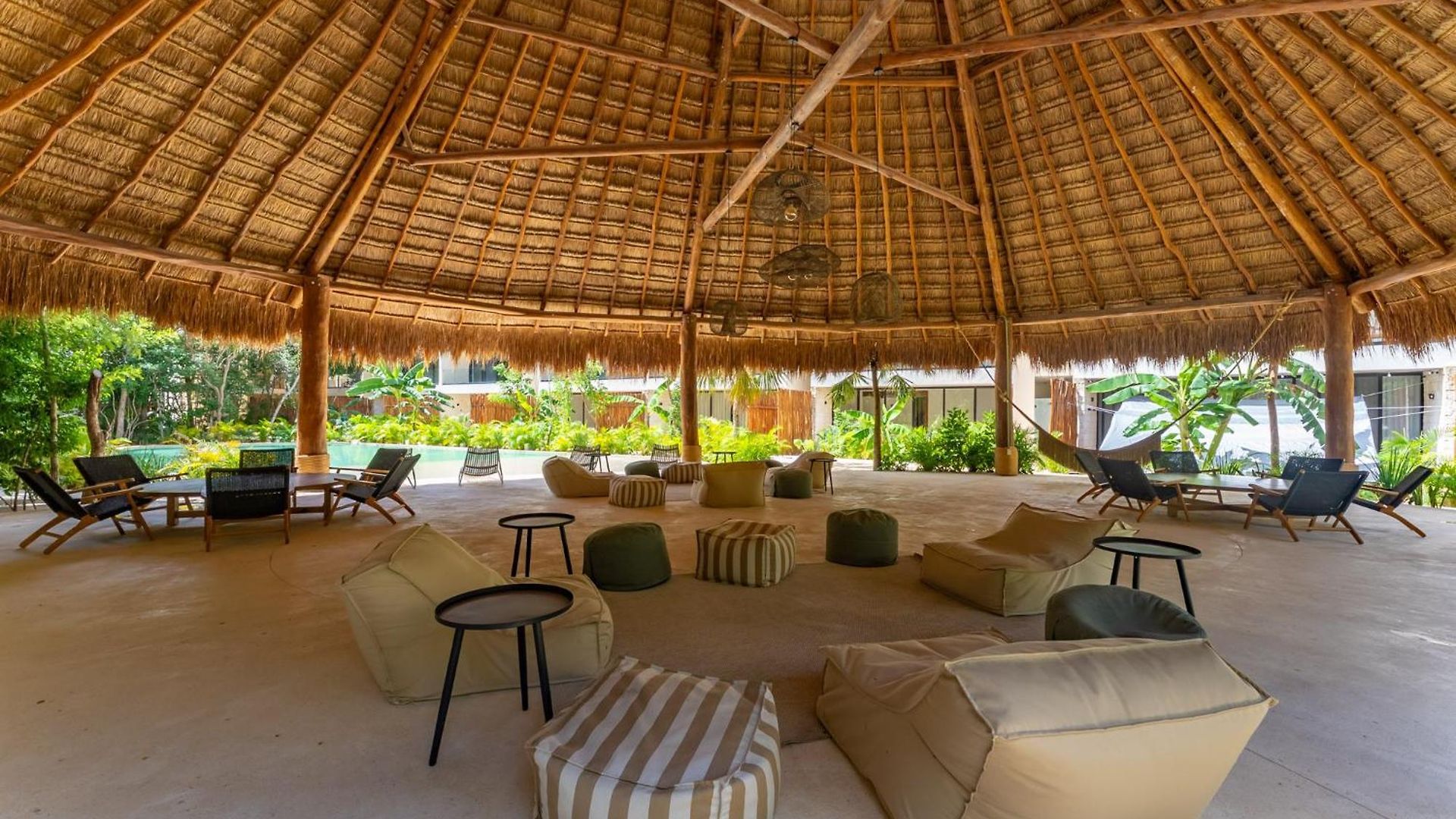 Apartment Oasis Secreto En Tranquila Zona 2br En By Yeah *