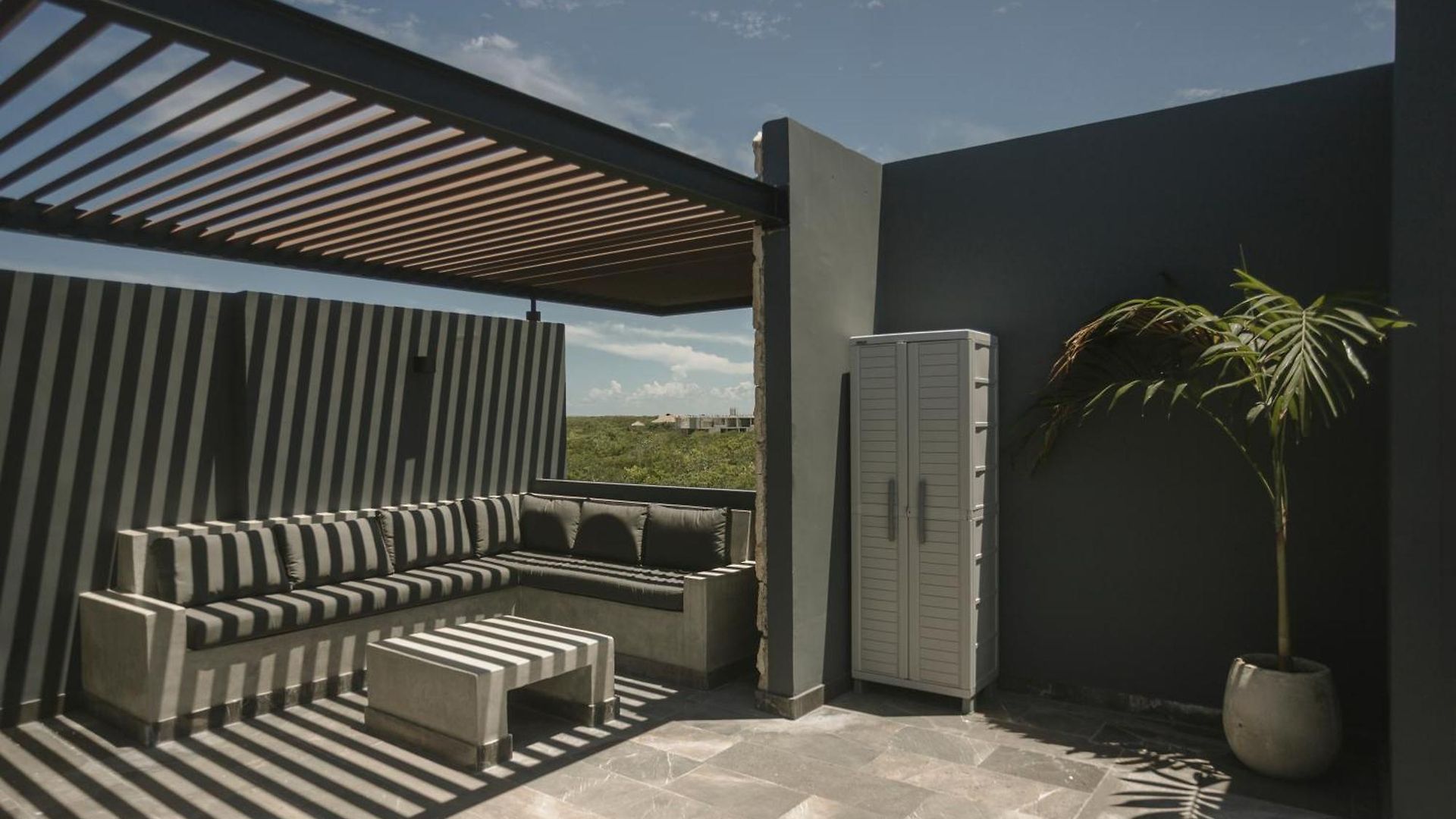 Luna Negra Penthouse 2br *