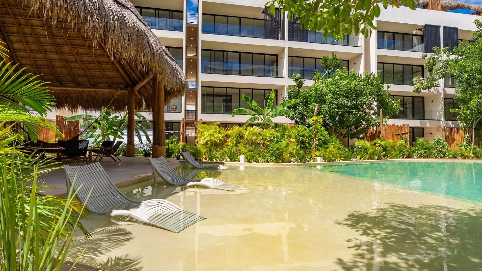 Oasis Secreto En Tranquila Zona 2br En By Yeah Apartment