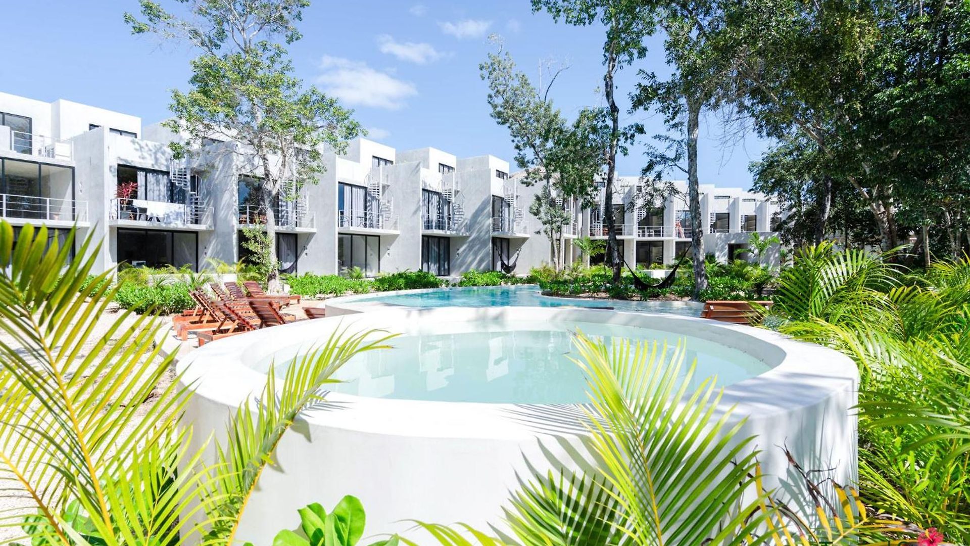 Apartment Jungle Private Pool King Bed Wifi 305 *