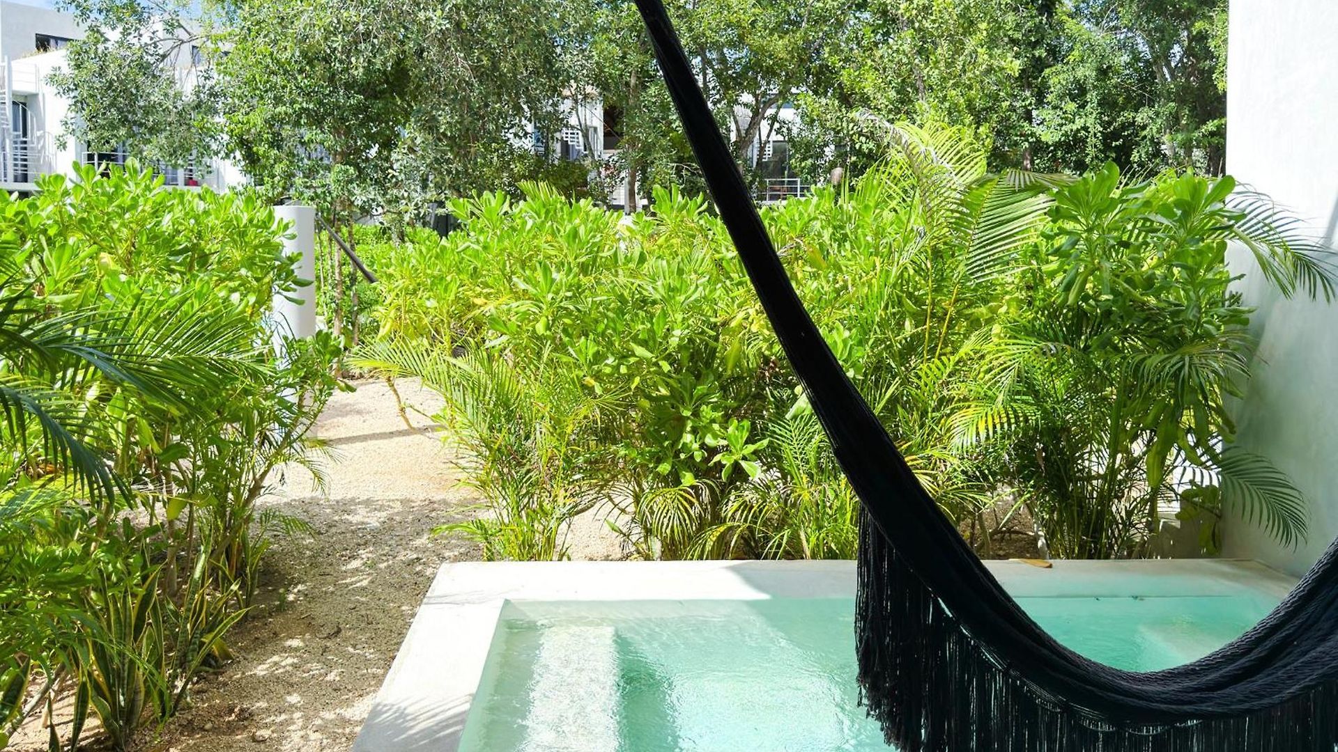 Jungle Private Pool King Bed Wifi 305 * Tulum