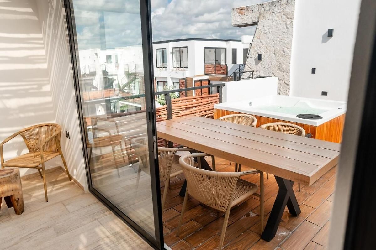 Apartment Ph 3br Jacuzzi Club Pass