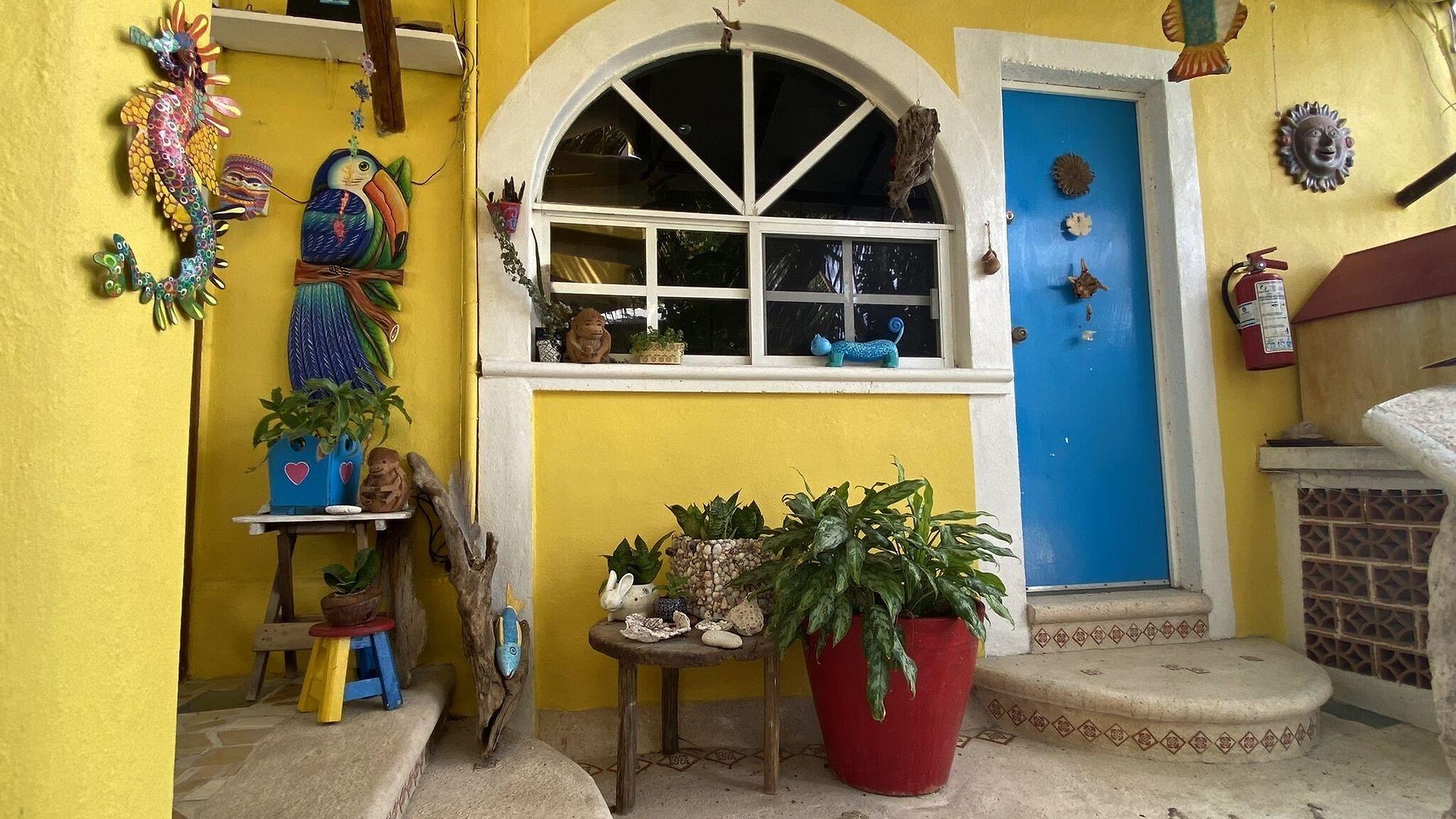 Maison Hotel 3*