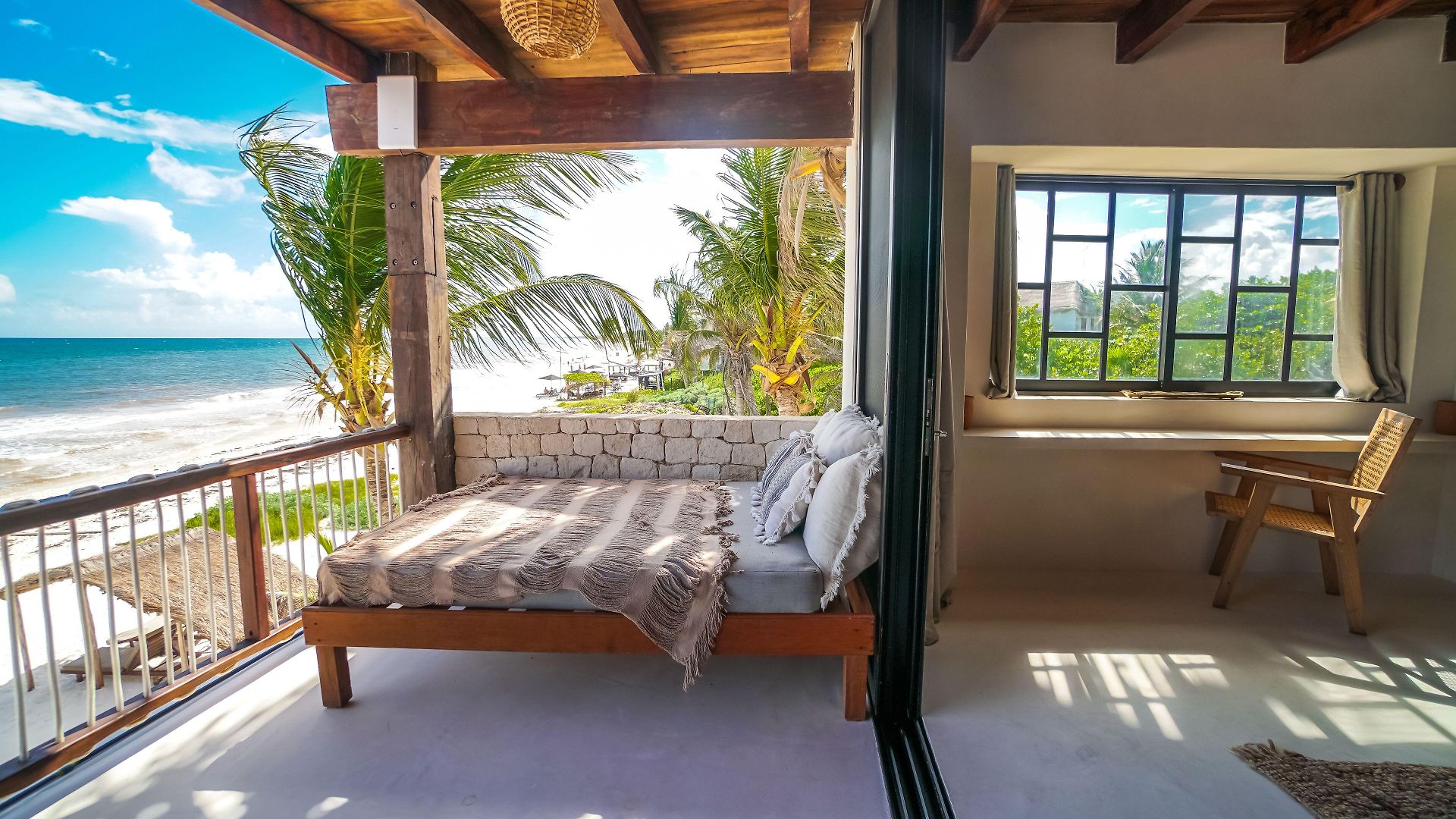 Hotel Amansala
