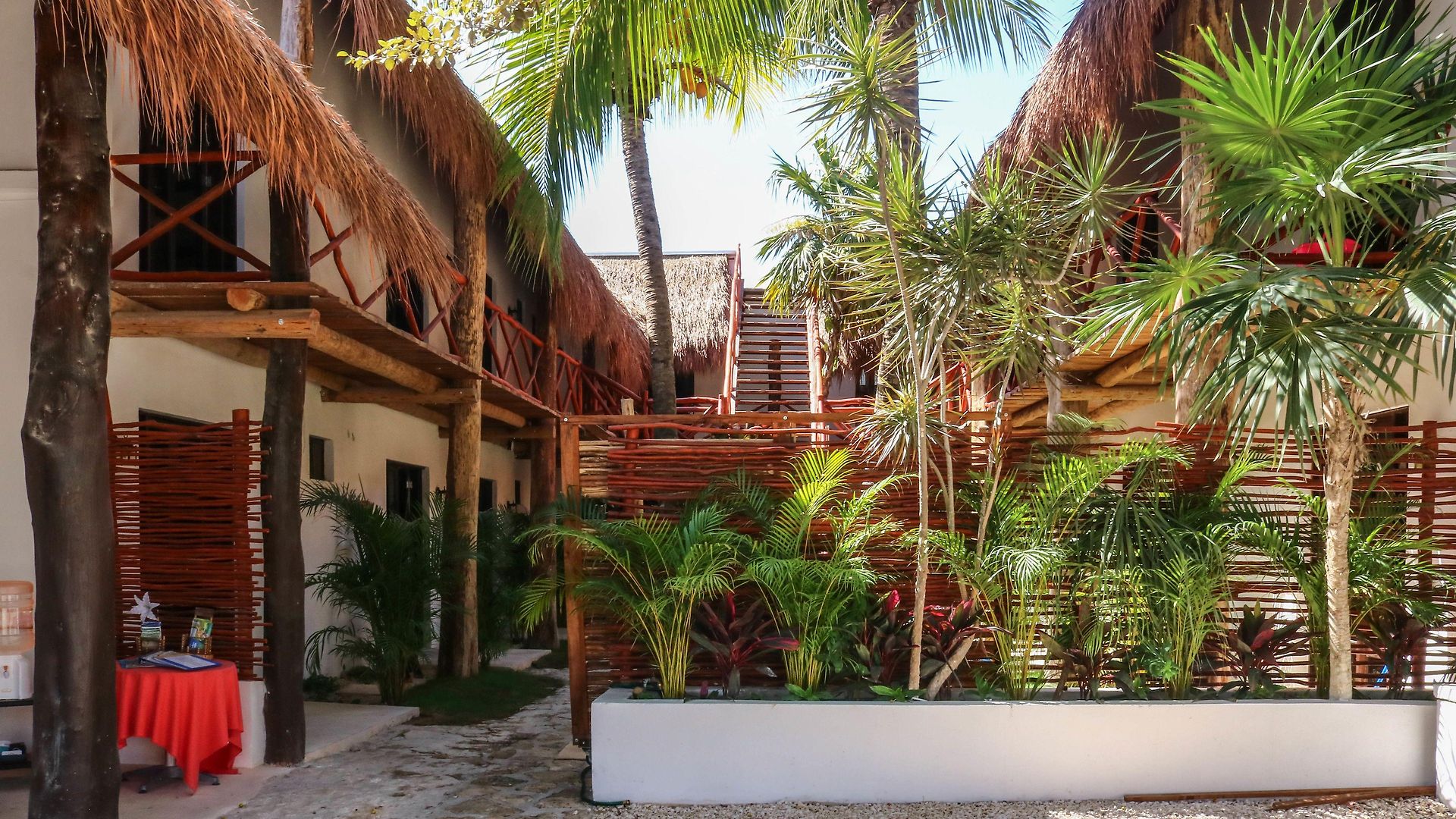 Kin Ha Hotel 3*