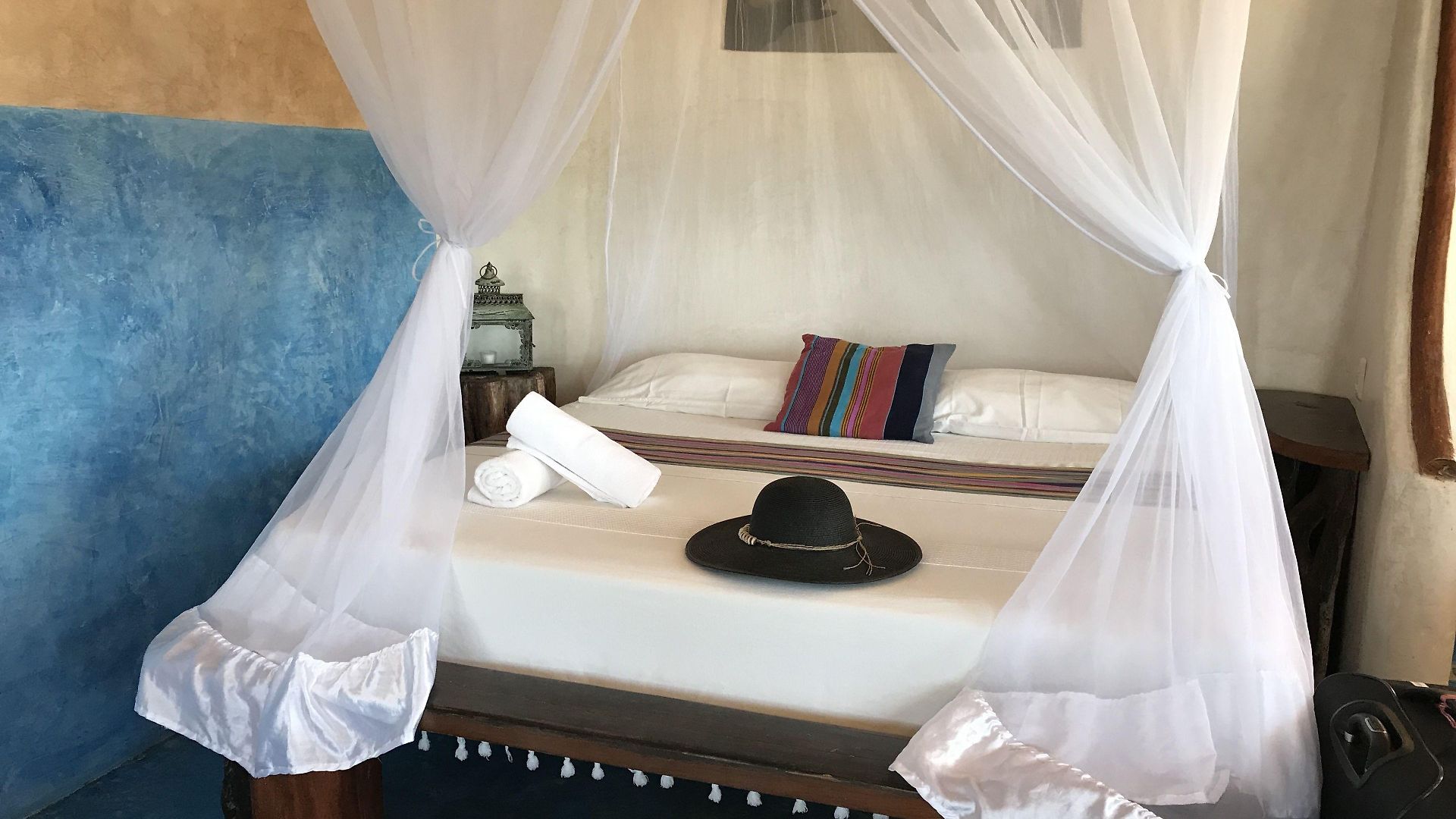 La Del Sol Boutique Hotel