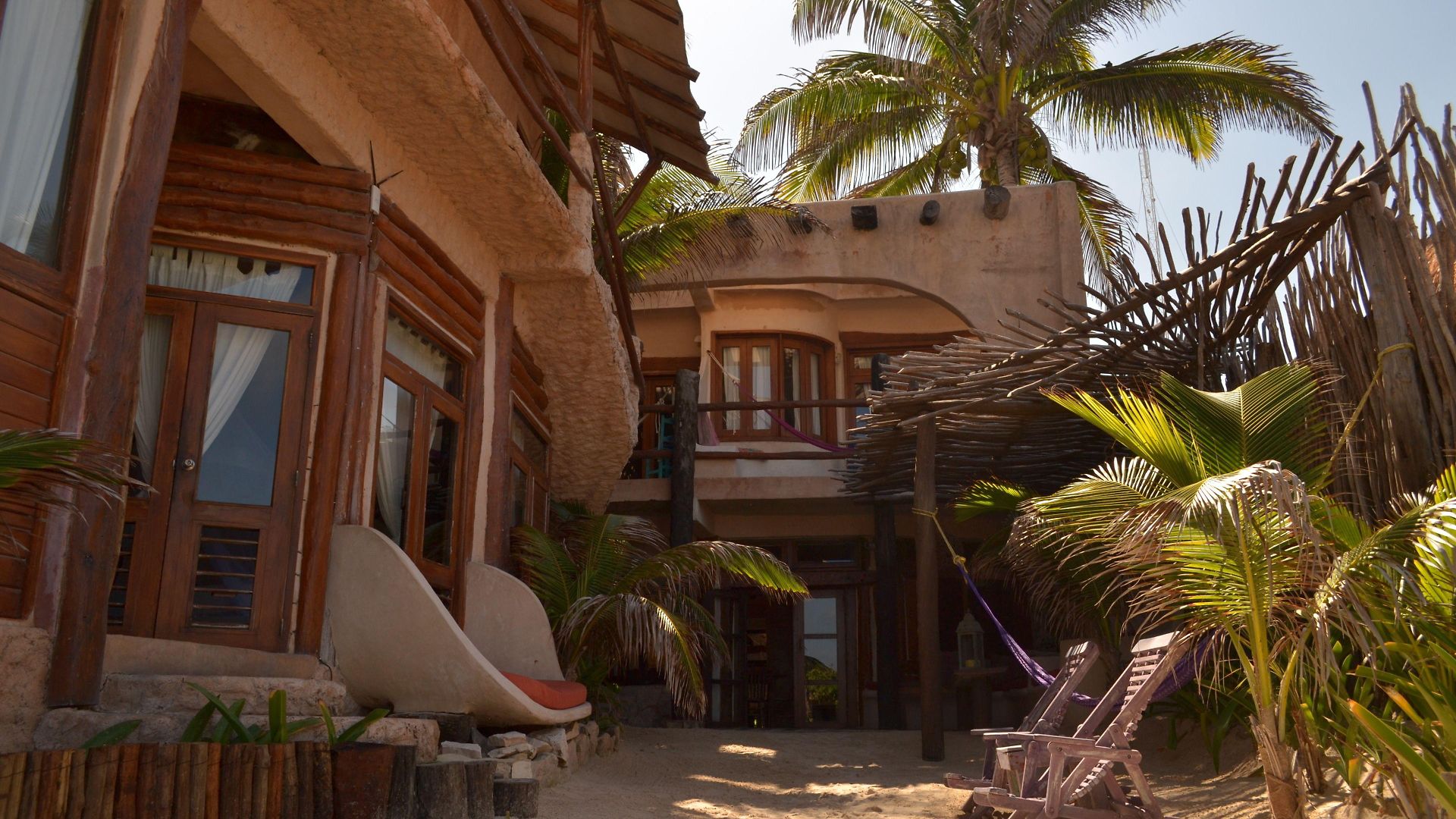 La Del Sol Boutique