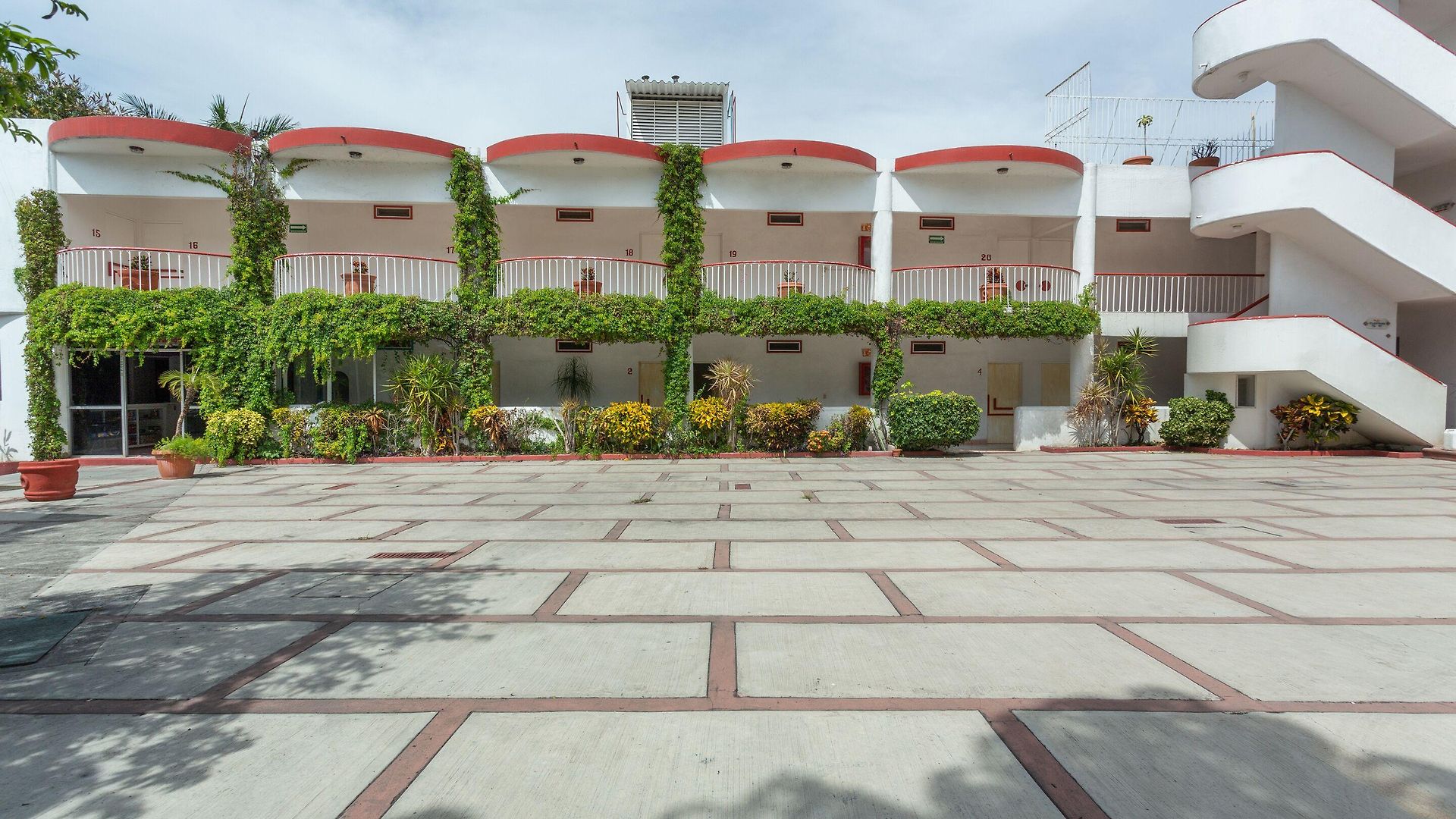 Hotel Oyo Palma Real 4*