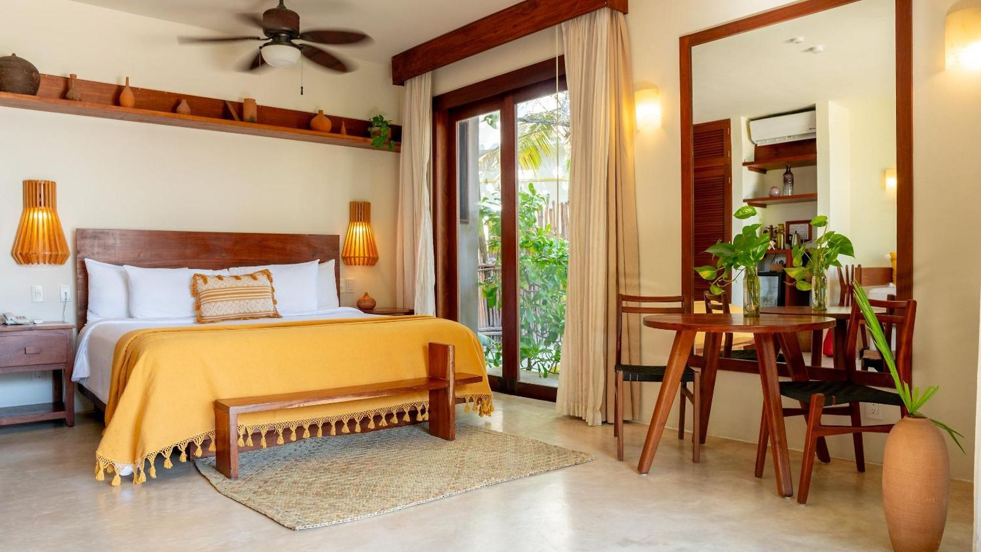 Hotel La Zebra Tulum, A Small Luxury 5*