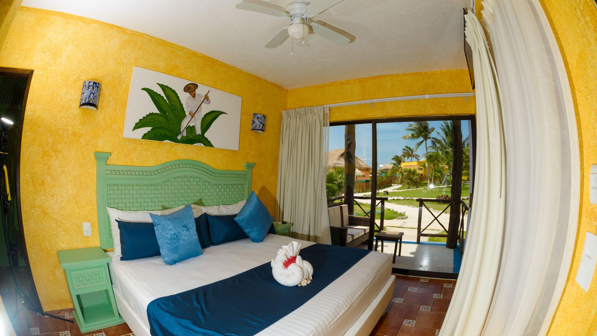 Pavoreal Hotel
