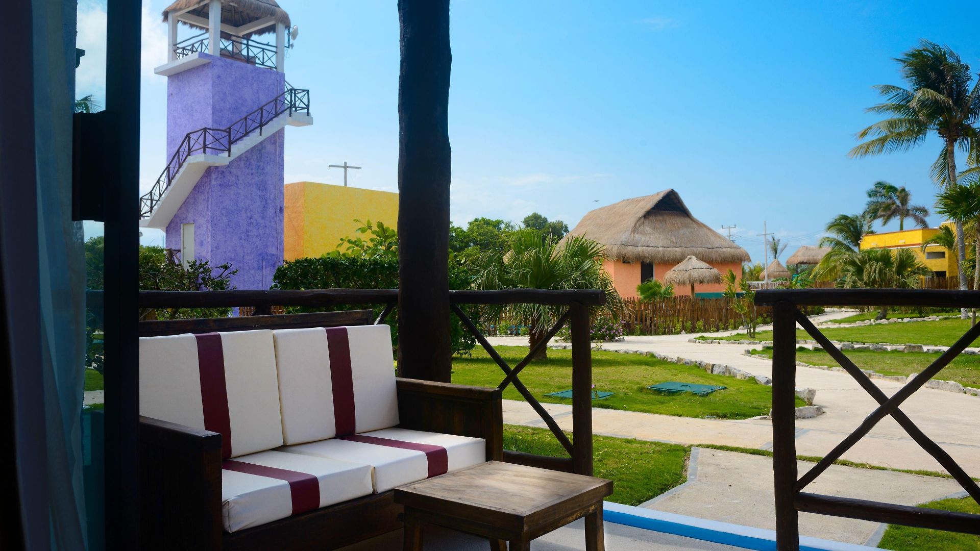 Pavoreal Hotel 4*