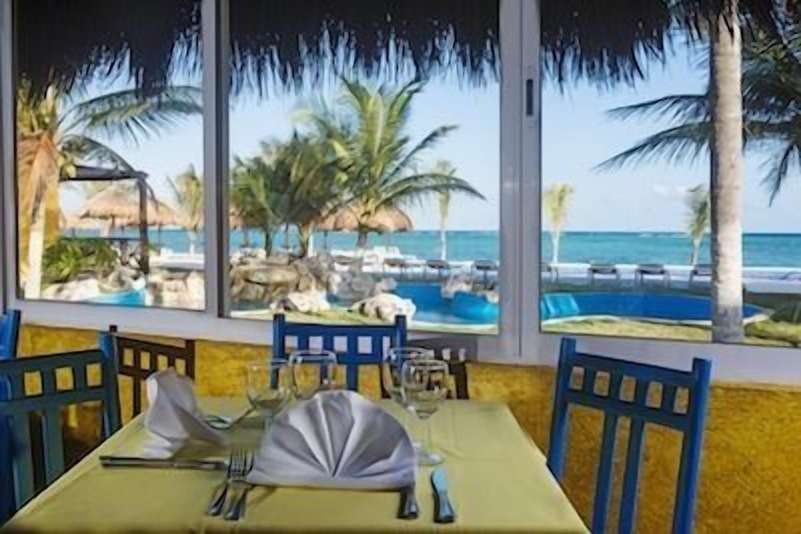 Hotel Pavoreal 4*