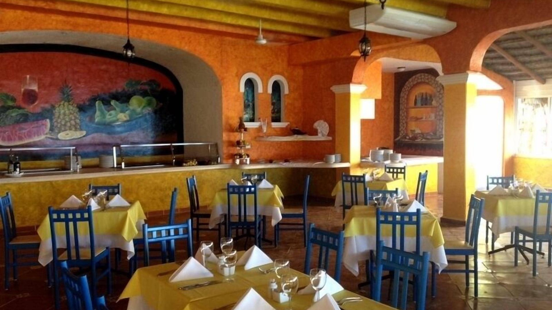 Pavoreal Hotel
